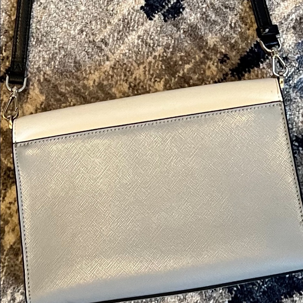 KATE SPADE - Picture 2 of 4